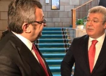 AK Parti’li Akbaşoğlu ile CHP’li Altay arasında ‘tezkere’ tartışması