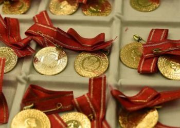 Altın için kader günü: Alınır mı, satılır mı?