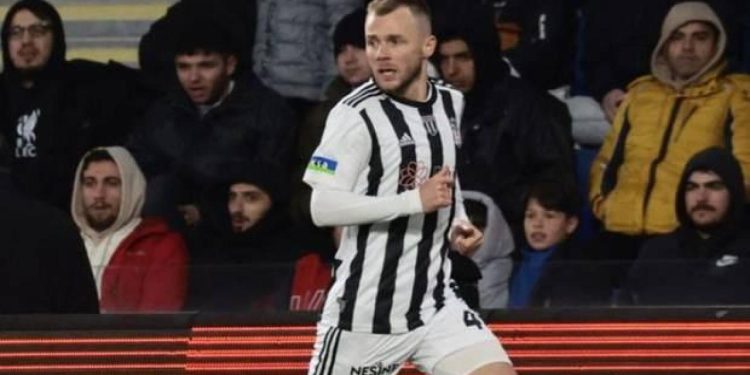 Beşiktaş’ta kalacak mı? Maxim açıkladı