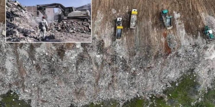 Deprem bölgesindeki 100 milyon ton enkaz için geri dönüşüm uyarısı