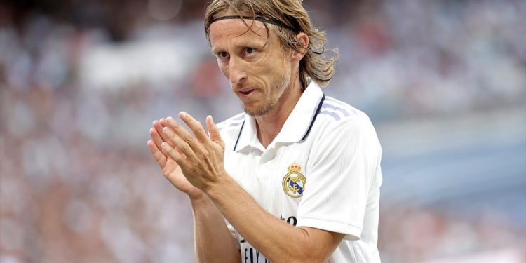 Eyüpspor’un hayali suya düştü! Modric’in yeni adresi…