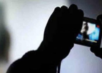 FETÖ’cü akademisyenin telefonundan çıktı! Büyük iğrençlik