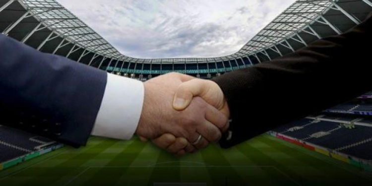 İlk görüşme olumlu geçti! Süper Lig ekibi satılıyor! Almanlar talip oldu