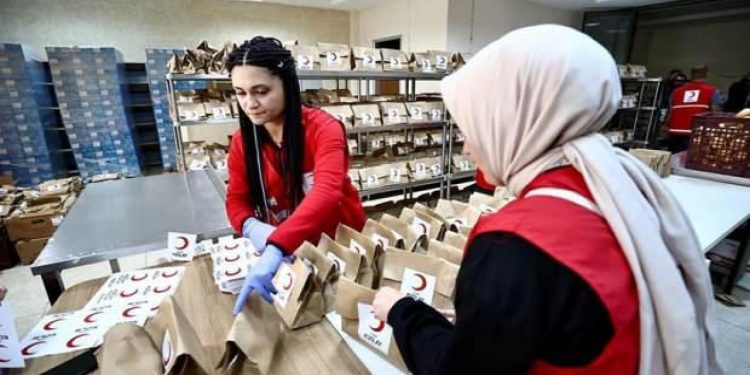 Türk Kızılay Antakya’da günlük 10 bin kişilik sahur paketi hazırlayacak