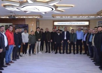 Yeniden Refah Partisi’nden istifa eden 120 kişi AK Parti’ye geçti