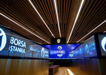 Borsa İstanbul günü rekorla tamamladı