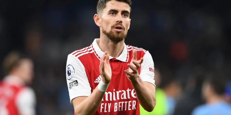 Brezilya basını duyurdu: Jorginho ile görüşmeler başladı!