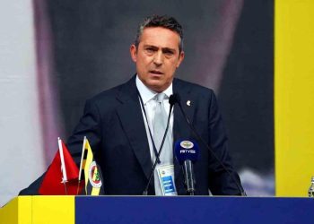 Manchester United’dan, Fenerbahçe’ye resmi teklif!