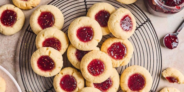 Beş çayı güzellemesi: Reçelli kurabiye tarifi, nasıl yapılır?