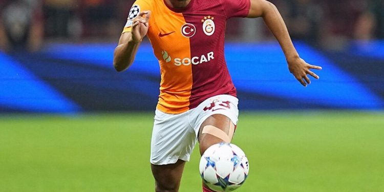 Sacha Boey, devleri yeniden peşine taktı