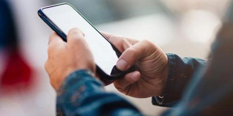 Cep telefoncuları IMEI silinmesi kararından memnun