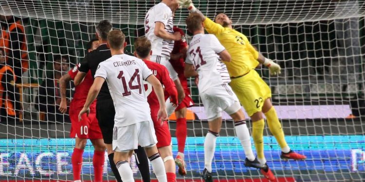 Uğurcan Çakır: Milletimize armağan olsun!