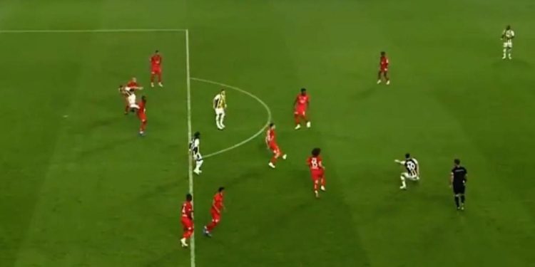 Fenerbahçe’nin penaltısı iptal oldu!