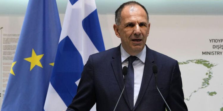 Yunanistan’dan Türkiye mesajı